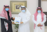 H.E. The Vice Rector receives the annual report of the Faculty of Applied Medical Sciences in Wadi Al-Duwaser 1441 - 1442 H