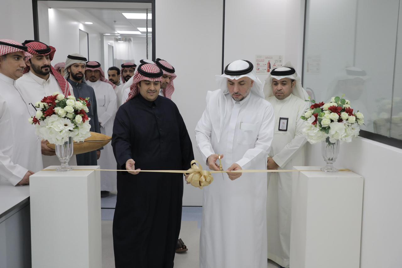 افتتاح المختبرات الطبية